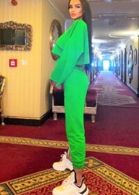 Проститутка Карина +7(981)136-33-84 с 2 размером груди предлагает профессиональные секс и интим услуги возле метро Новочеркасская в городе Санкте-Петербург - фото 2